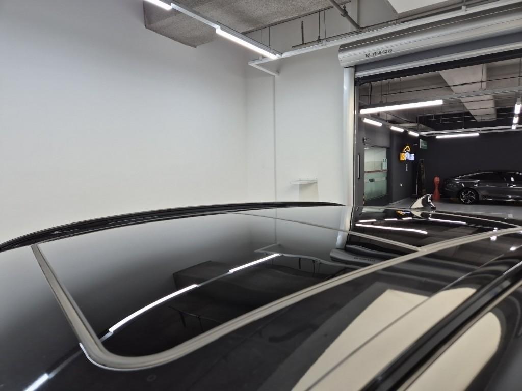 Genesis GV70 2025 Negro - Importación desde Corea - HF Imports Iquique - Foto 13