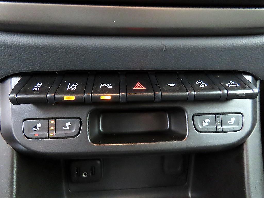 Chevrolet ?Colorado 2021 Negro - Importación desde Corea - HF Imports Iquique - Foto 15