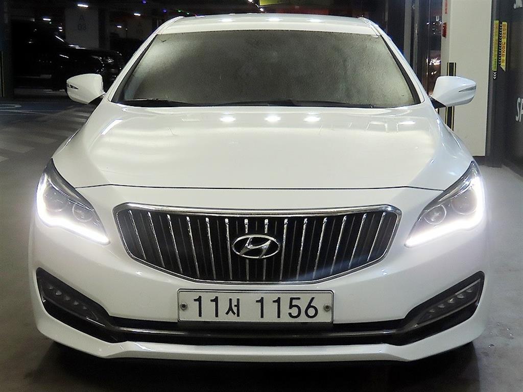 HYUNDAI Aslan - Vista 2