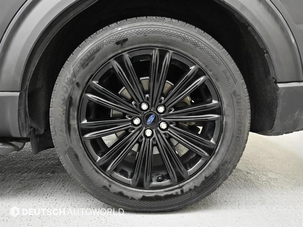 Ford Explorer - Vista 5