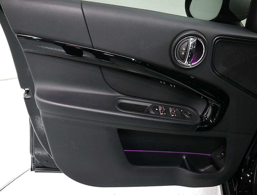 Mini Countryman - Vista 8