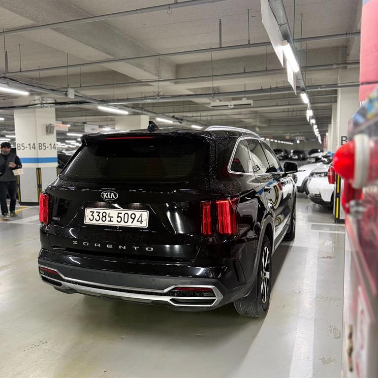 KIA Sorento - Vista 4