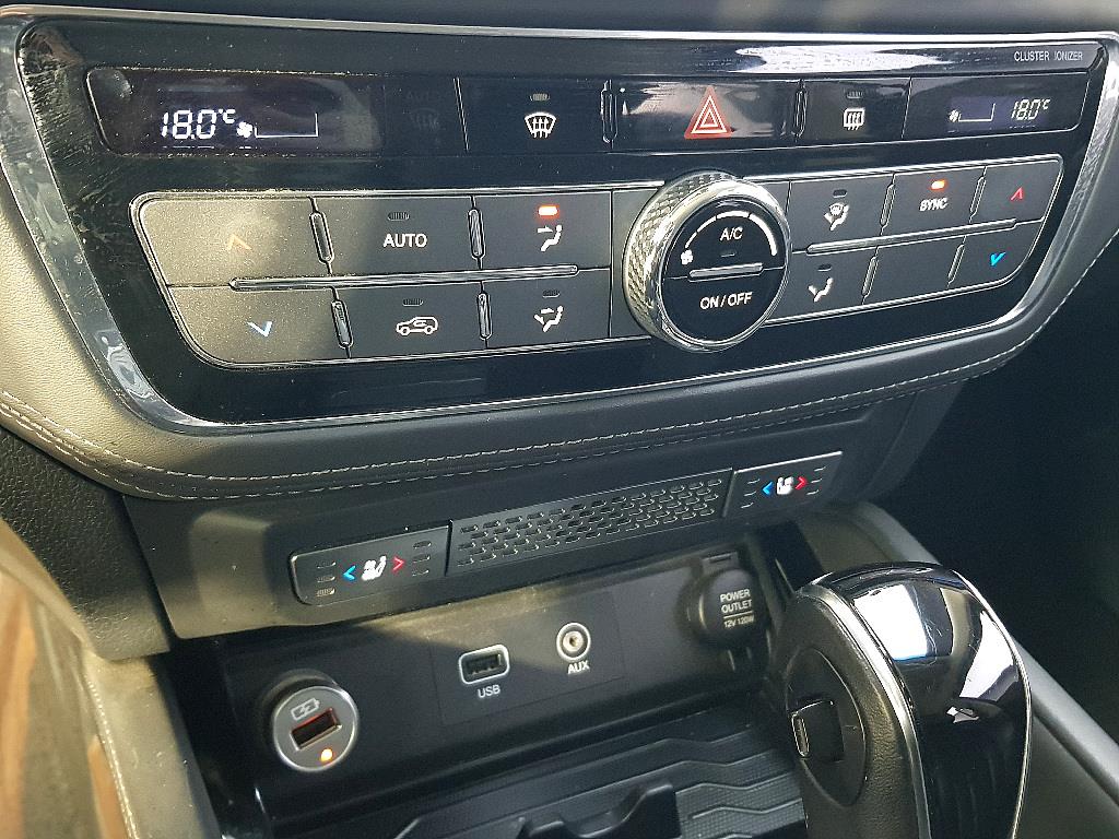 Ssangyong Rexton - Vista 11