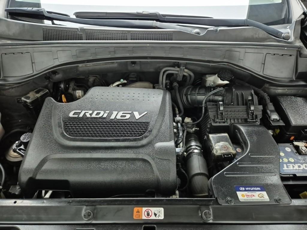 HYUNDAI Maxcruz - Vista 5