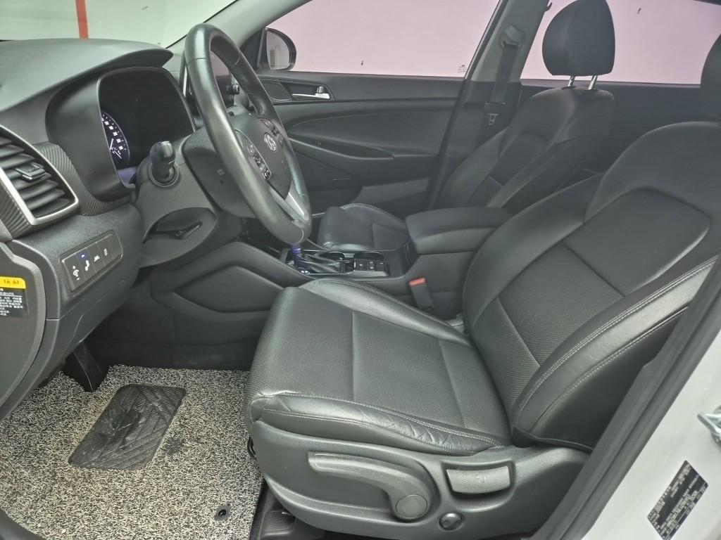 HYUNDAI Tucson - Vista 11