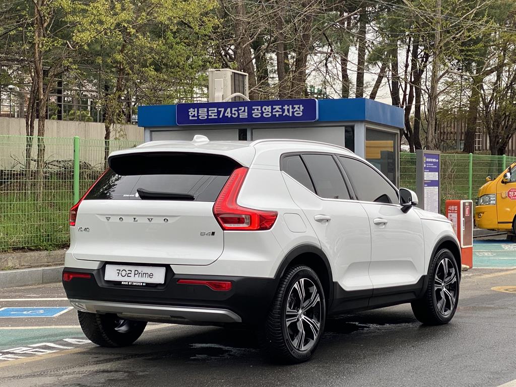 Volvo XC40 - Vista 2