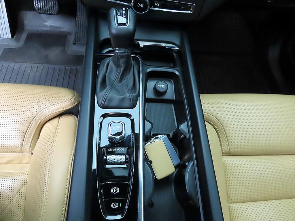 Volvo XC60 - Vista 10