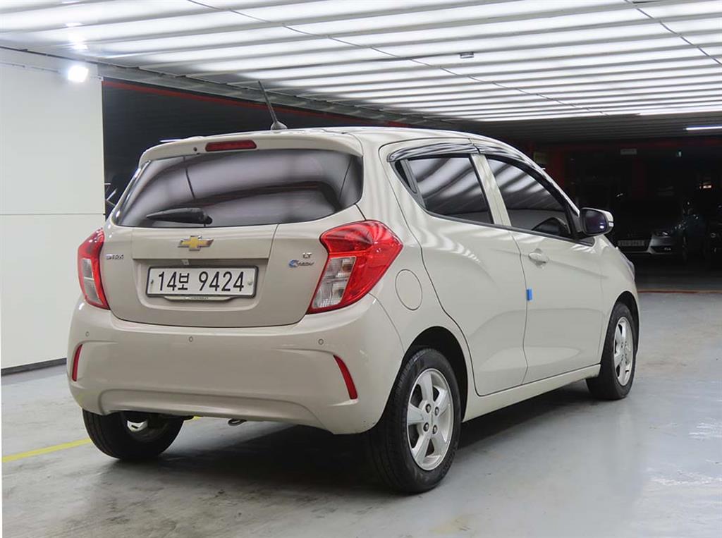 Chevrolet Spark - Vista 4
