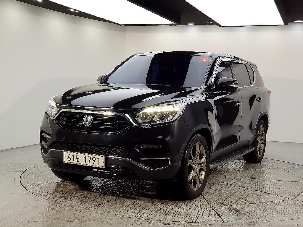Ssangyong Rexton 2018 Negro - Importación desde Corea - HF Imports Iquique - Foto 1
