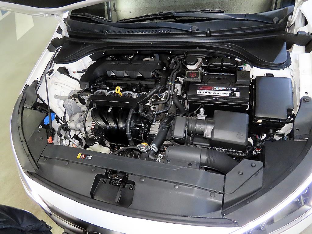 HYUNDAI Avante 2019 Blanco - Importación desde Corea - HF Imports Iquique - Foto 17