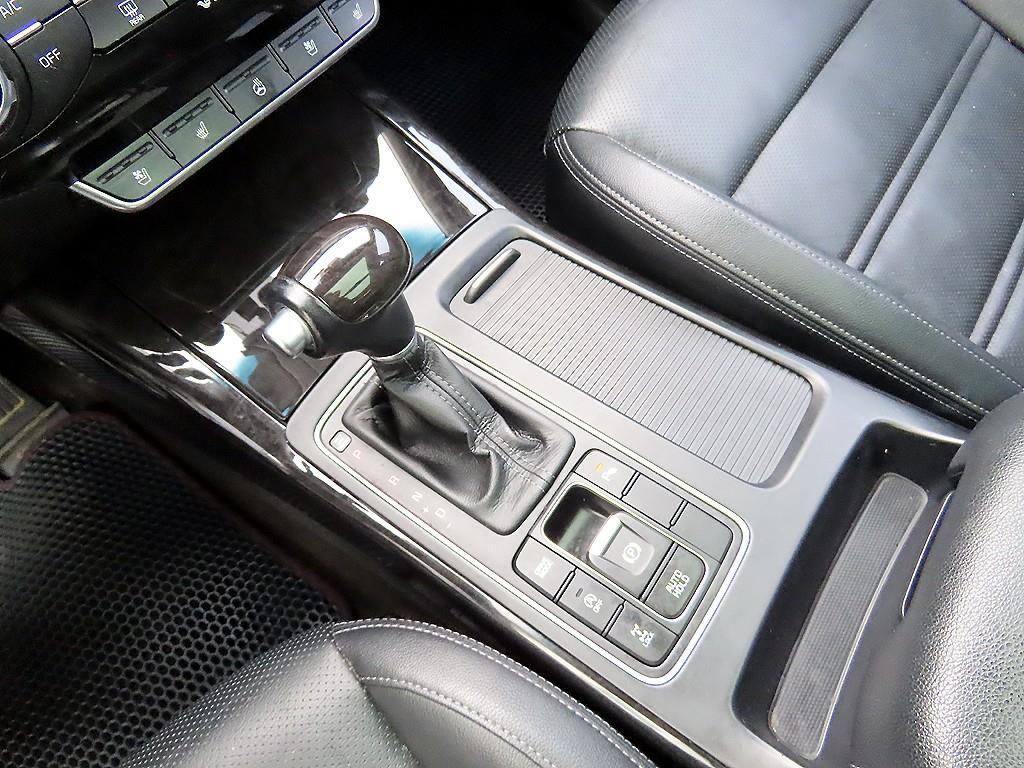 KIA Sorento - Vista 10