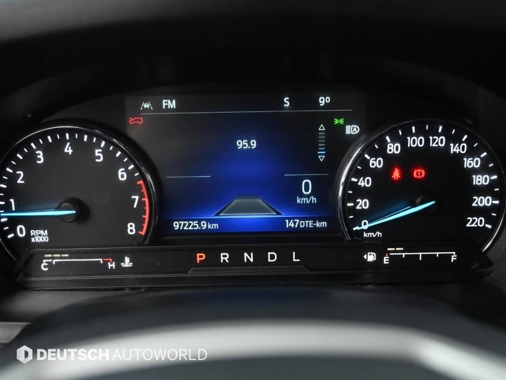 Ford Explorer - Vista 8