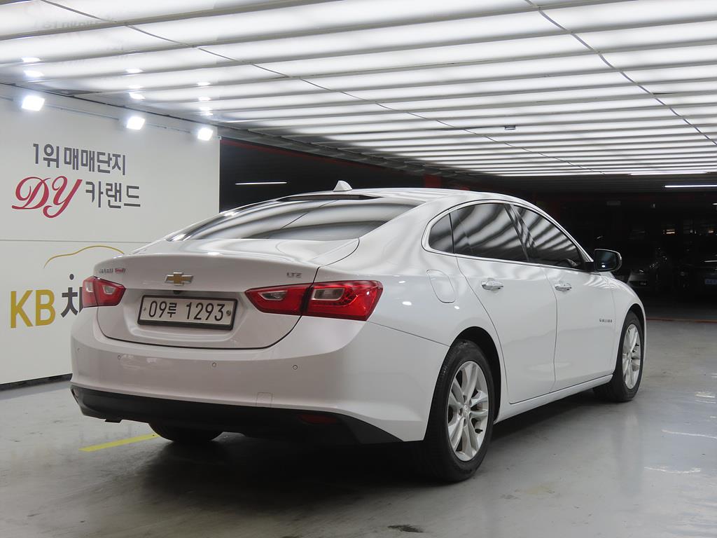 Chevrolet Malibu - Vista 4