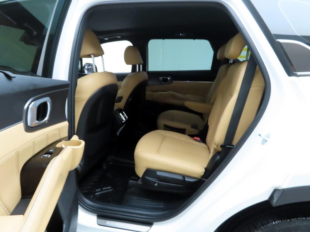 KIA Sorento 2023 - Importación desde Corea - HF Imports Iquique - Foto 13