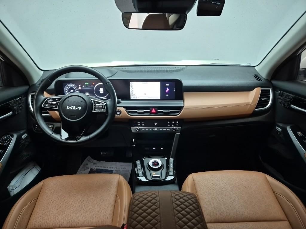 KIA Seltos - Vista 7