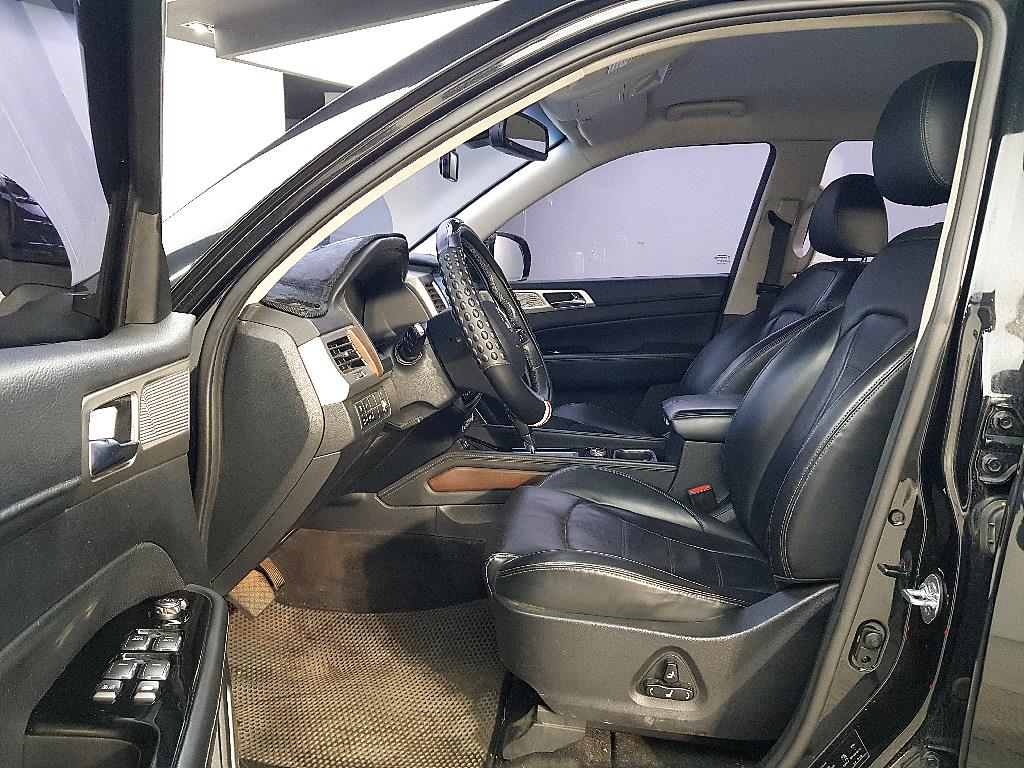 Ssangyong Rexton - Vista 8