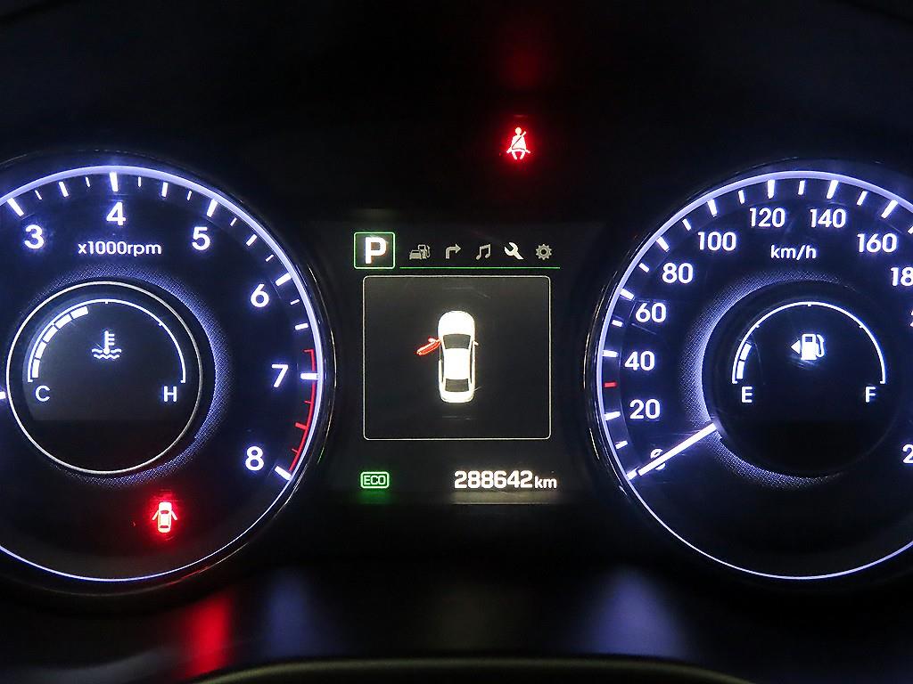 HYUNDAI Aslan - Vista 9