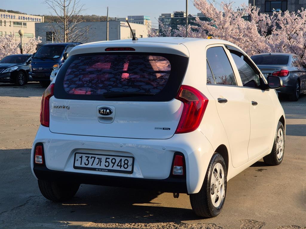 KIA Morning - Vista 4