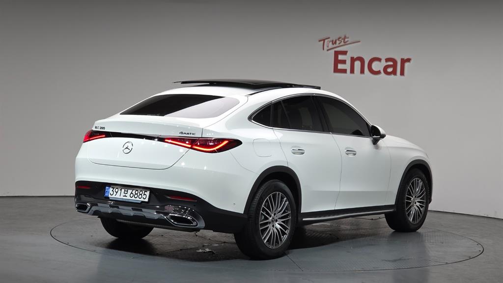 Mercedes Benz GLC Class - Vista 2