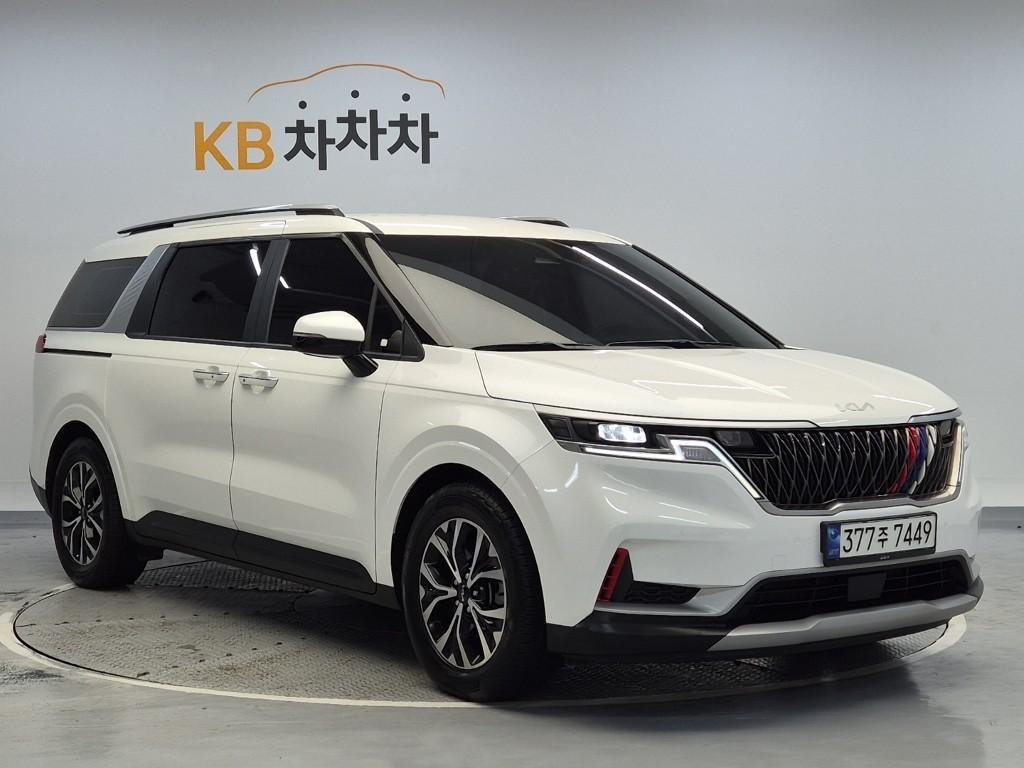 KIA Carnival - Vista 4