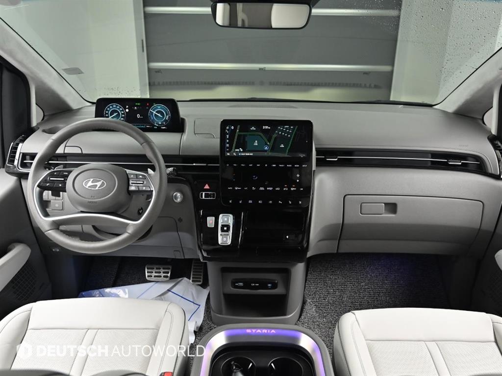 HYUNDAI Staria - Vista 7