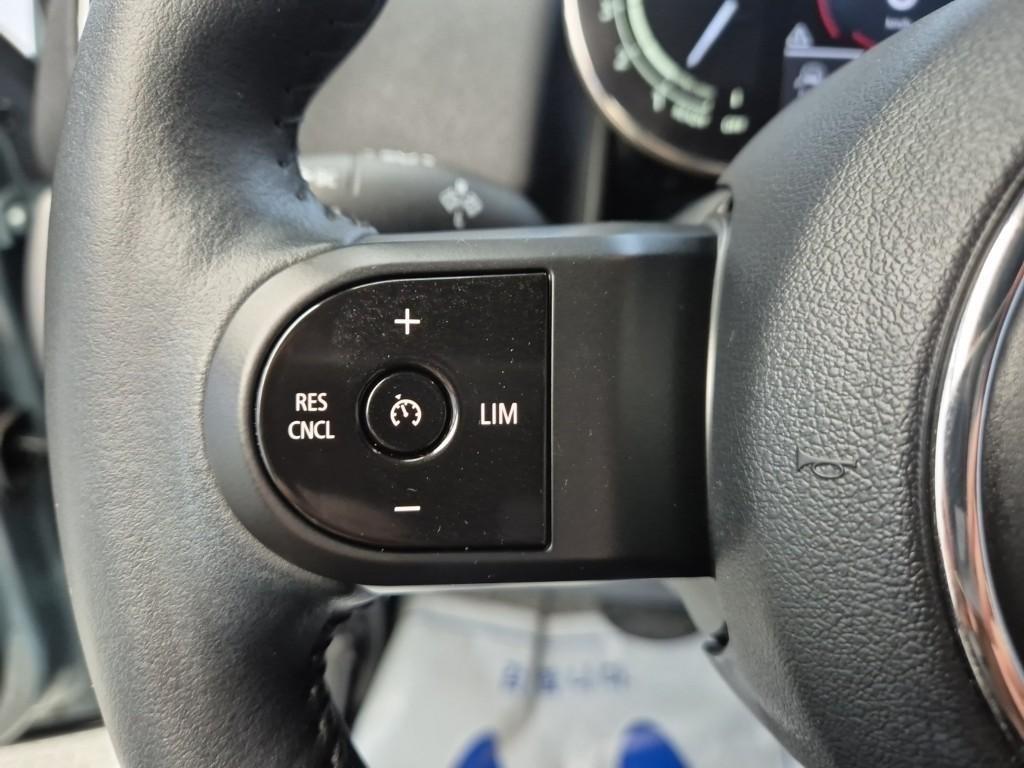 Mini Countryman 2023 skyblue - Importación desde Corea - HF Imports Iquique - Foto 15