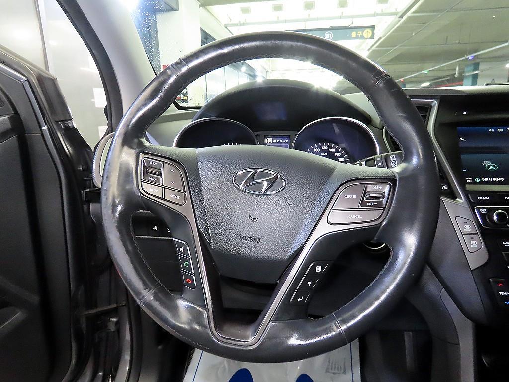 HYUNDAI Santa Fe - Vista 8