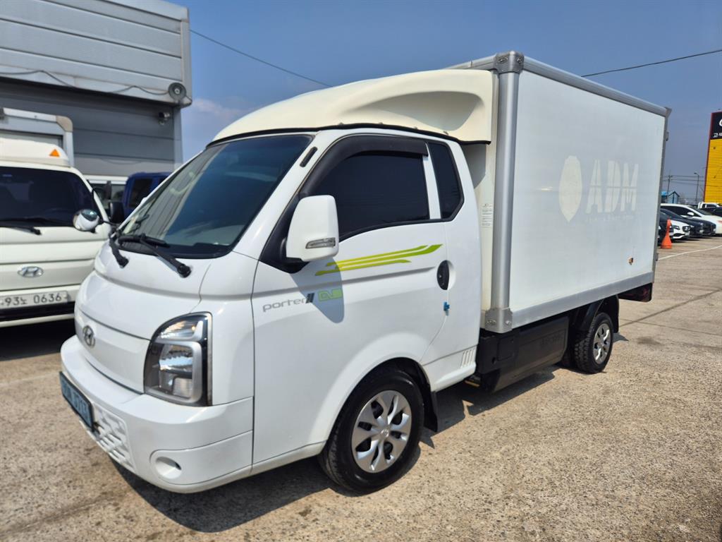 [소형화물][내장탑]포터2 (EV) 1.0톤/슈퍼캡/초장축 - миниатюра 2