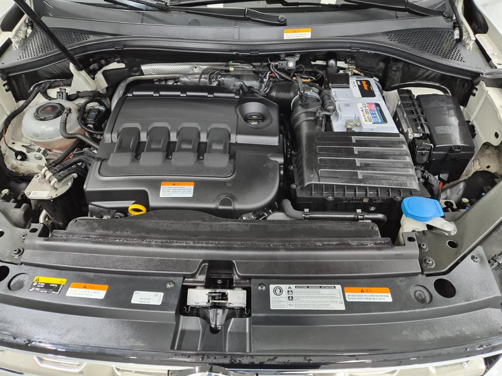 Volkswagen Tiguan 2020 Blanco - Importación desde Corea - HF Imports Iquique - Foto 19