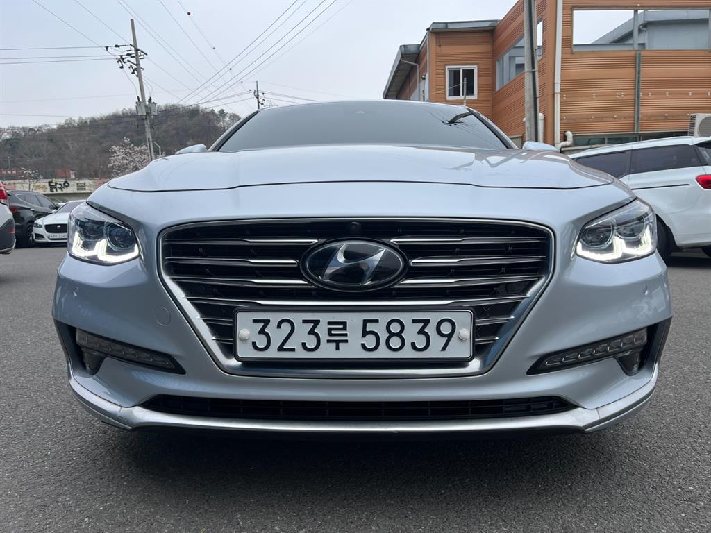HYUNDAI Grandeur 2019 Gris - Importación desde Corea - HF Imports Iquique - Foto 1
