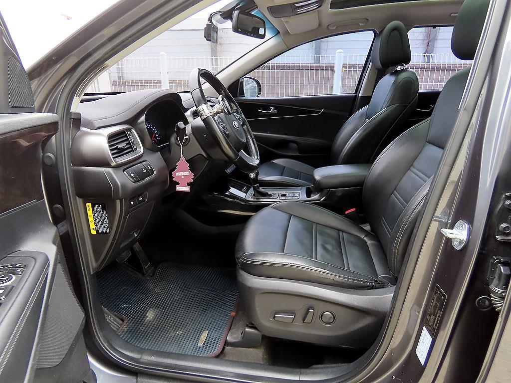 KIA Sorento - Vista 5