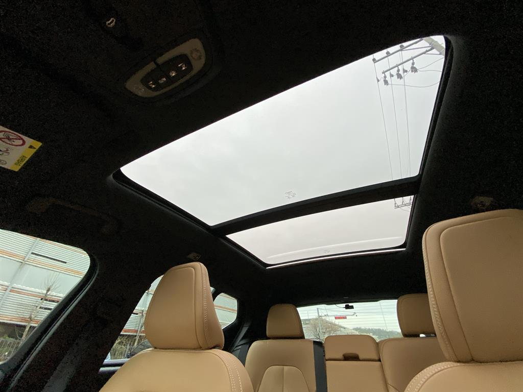 Volvo XC40 2021 Blanco - Importación desde Corea - HF Imports Iquique - Foto 15