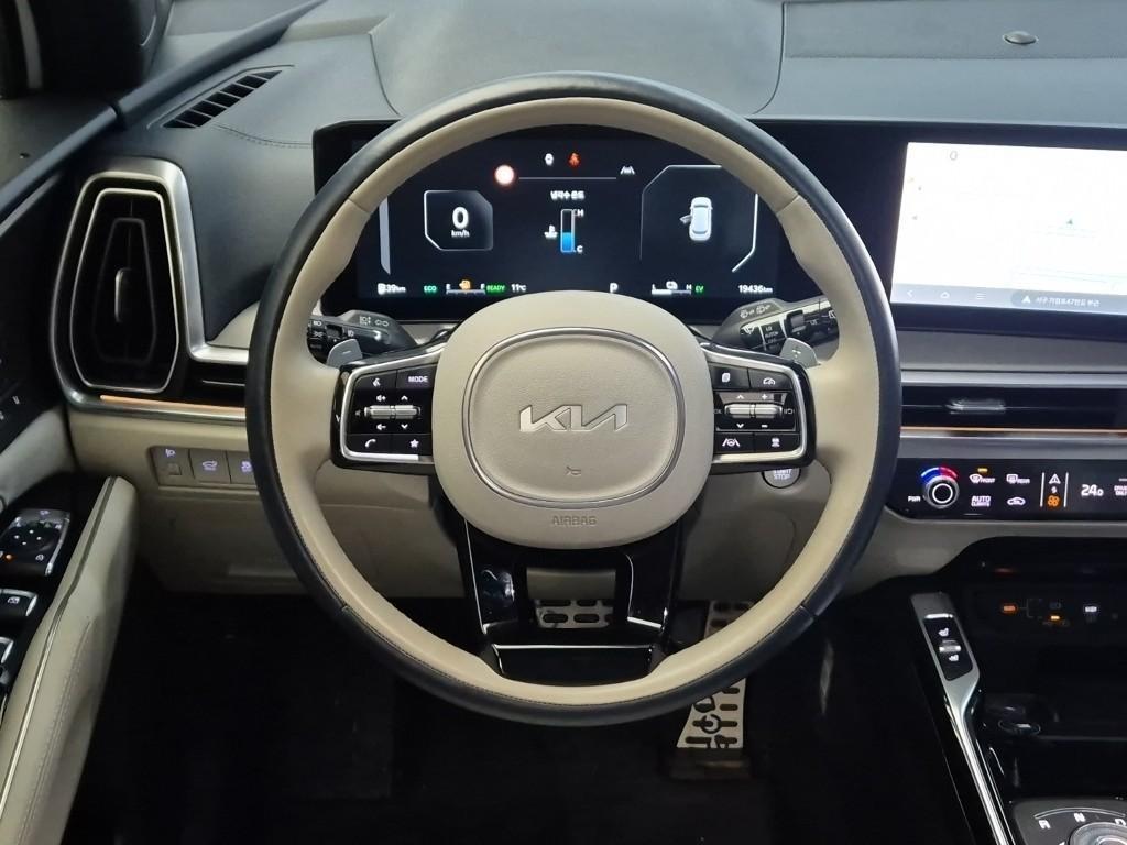 KIA Sorento - Vista 9