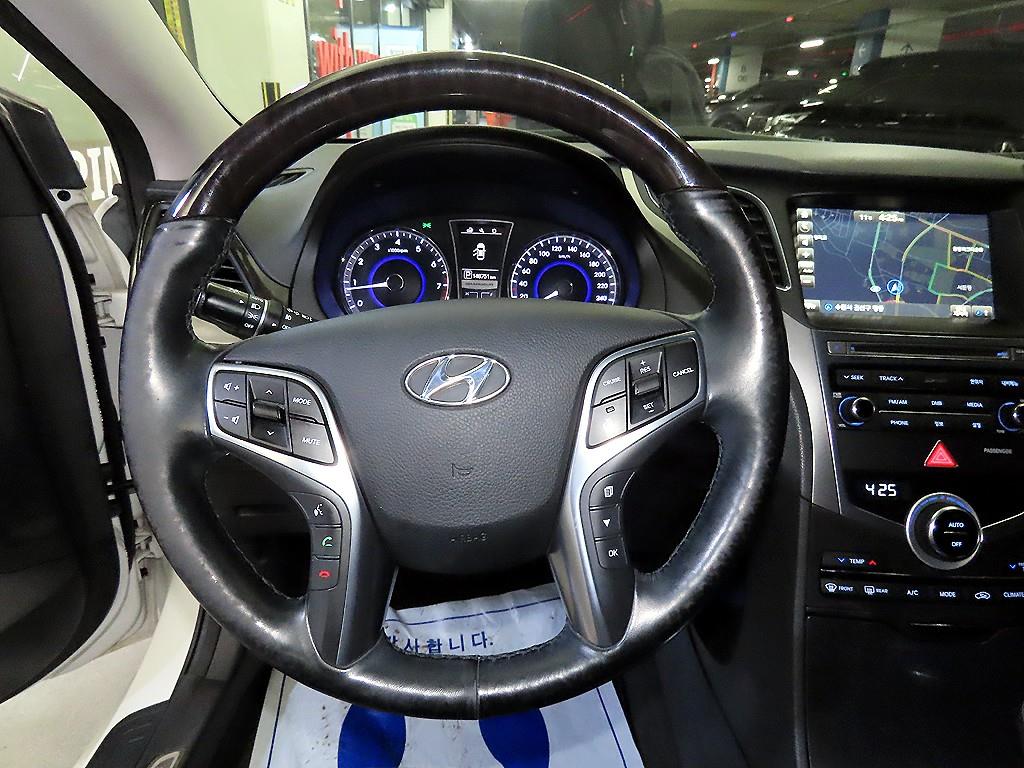 HYUNDAI Grandeur - Vista 8