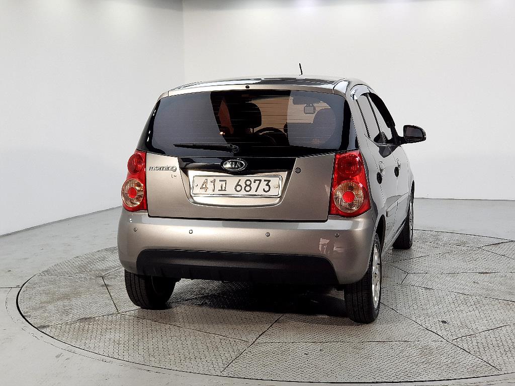 KIA Morning - Vista 3