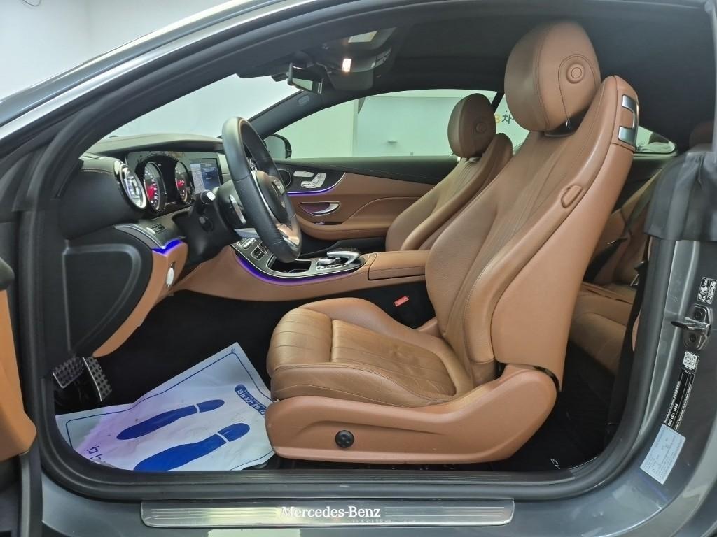 Mercedes Benz E class - Vista 11