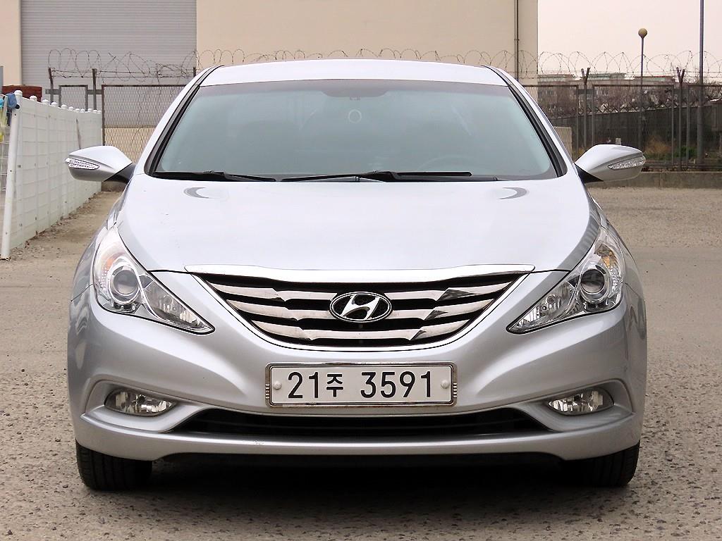 HYUNDAI Sonata 2010 Plateado - Importación desde Corea - HF Imports Iquique - Foto 1