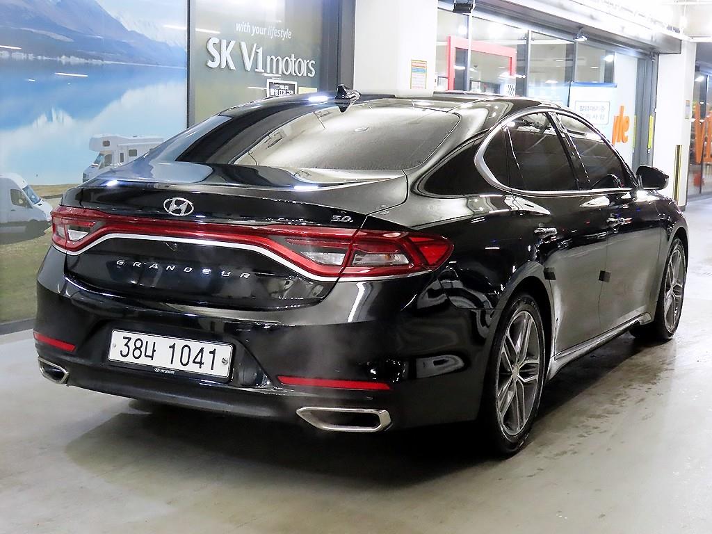 HYUNDAI Grandeur - Vista 4