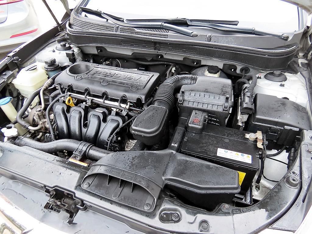 HYUNDAI Sonata 2010 Plateado - Importación desde Corea - HF Imports Iquique - Foto 18