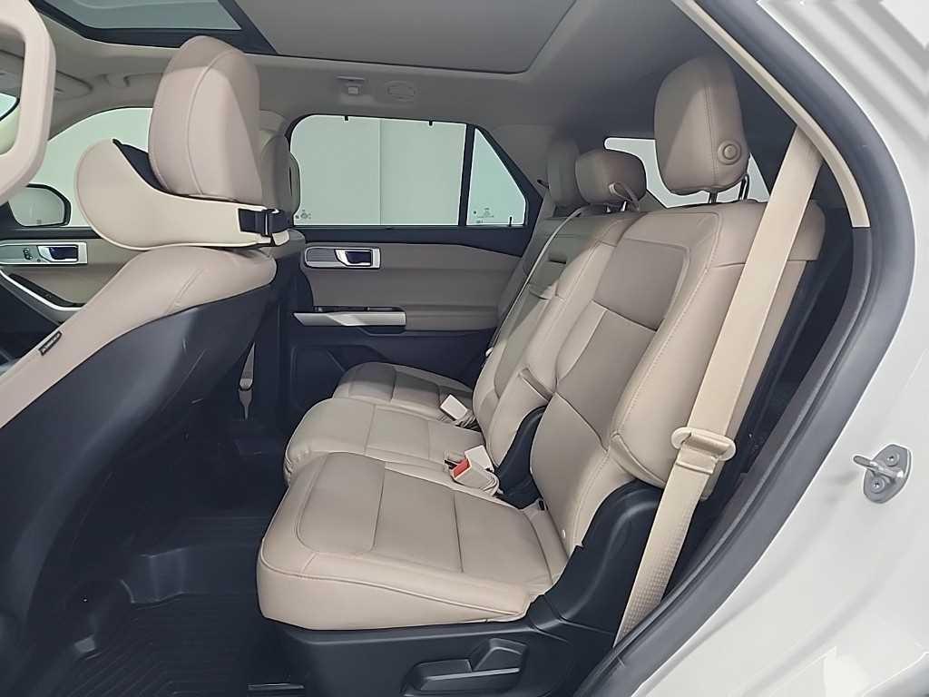 Ford Explorer - Vista 12