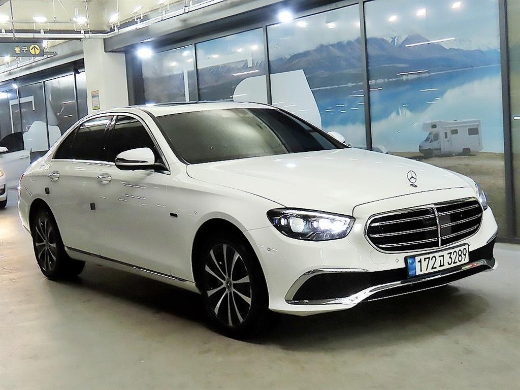Mercedes Benz E class 2021 Blanco - Importación desde Corea - HF Imports Iquique - Foto 1