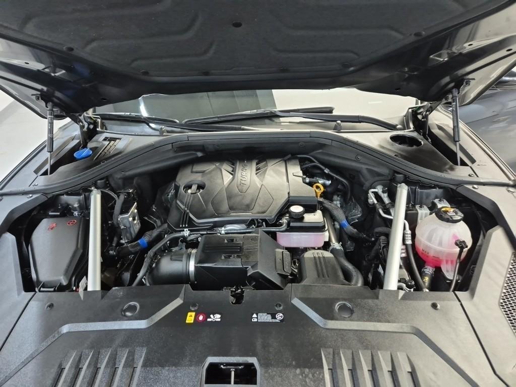 Genesis GV70 - Vista 5