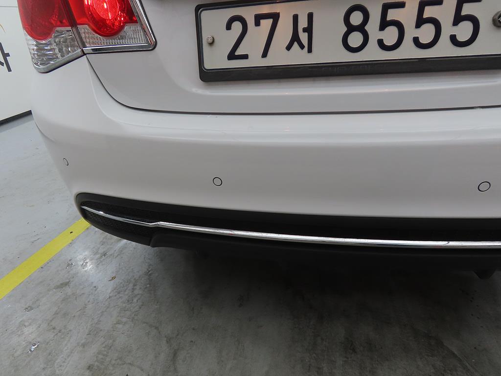 Chevrolet Cruise 2013 Blanco - Importación desde Corea - HF Imports Iquique - Foto 17