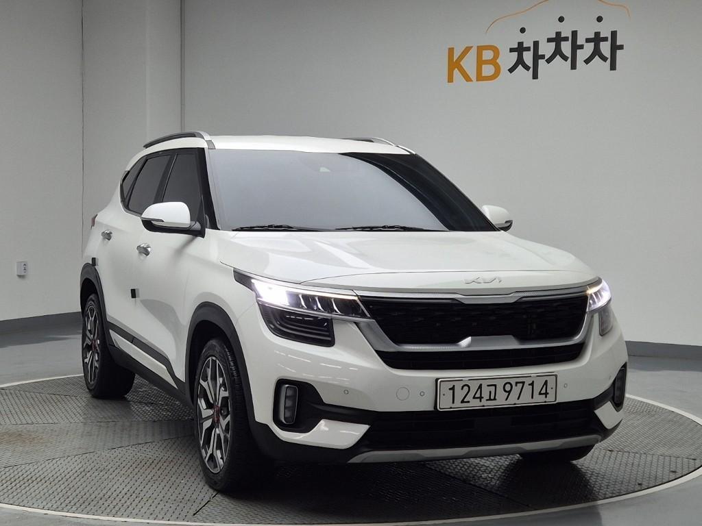 KIA Seltos - Vista 4