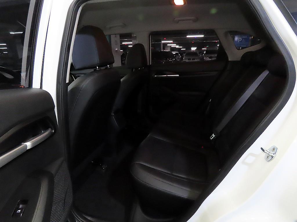 KIA Seltos - Vista 7