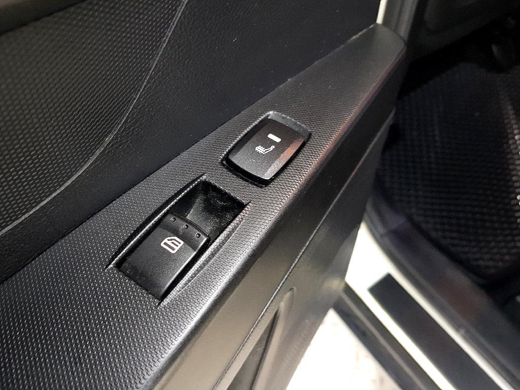 Ssangyong Korando - Vista 11