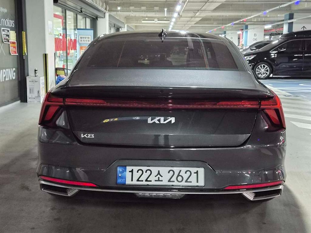 KIA K8 - Vista 5