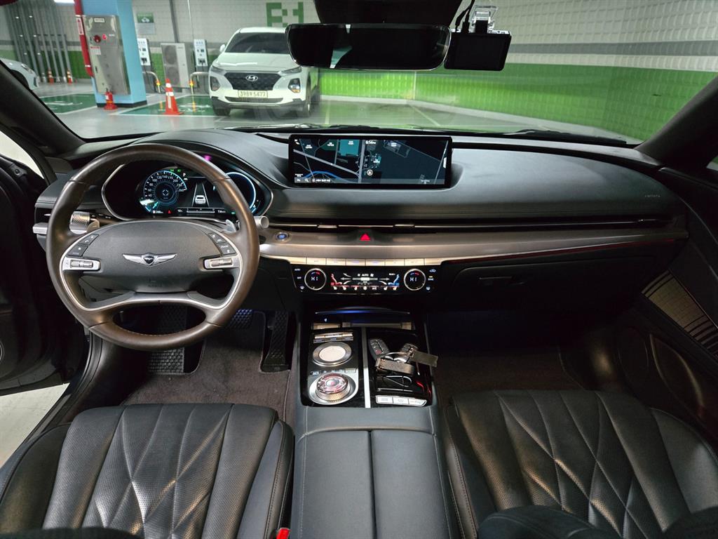 Genesis G80 - Vista 7