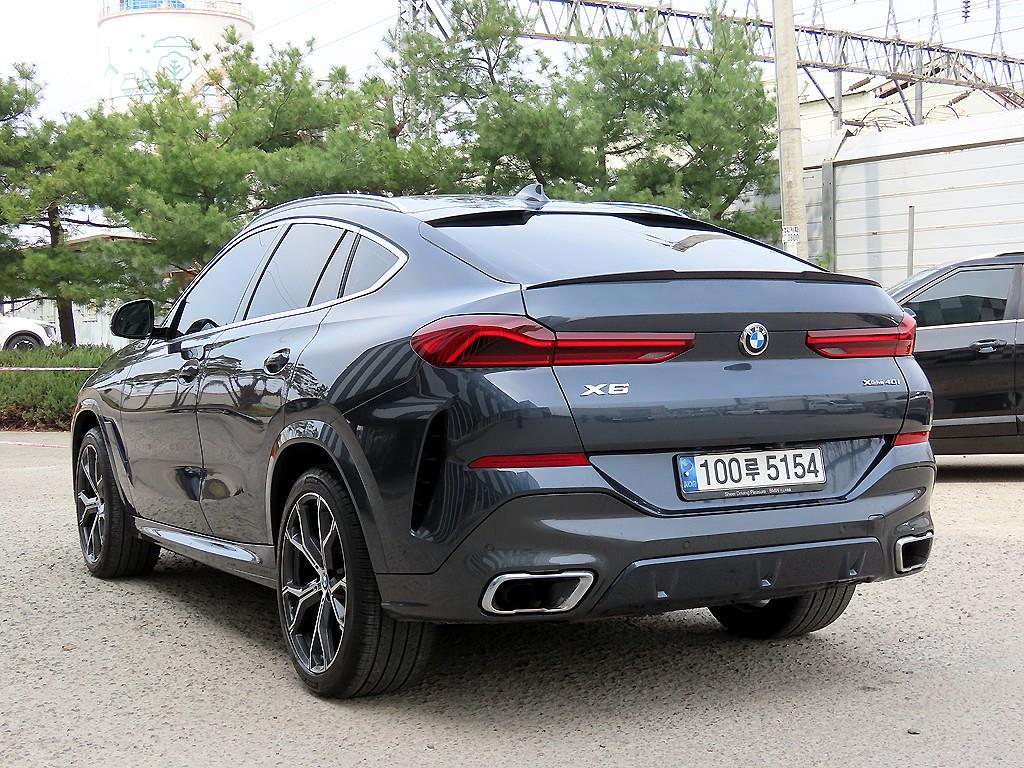 BMW X6 - Vista 3
