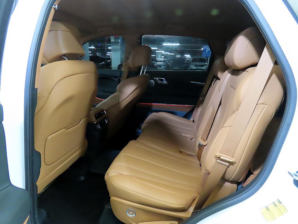 Genesis GV80 - Vista 7